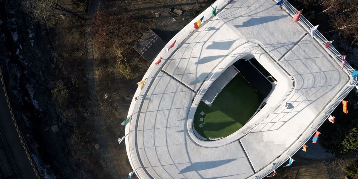 Construyó su casa con forma de inodoro y hoy es un museo que atrae a miles de turistas