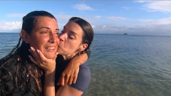 Dulceida salta del helicóptero y se reencuentra con Alba Paul en ‘Supervivientes 2026’ tras cuarenta días separadas