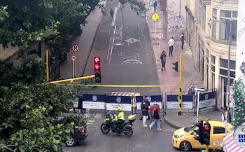 Bloqueio no centro de Bogotá após possíveis protestos - crédito @BogotaTransito/X