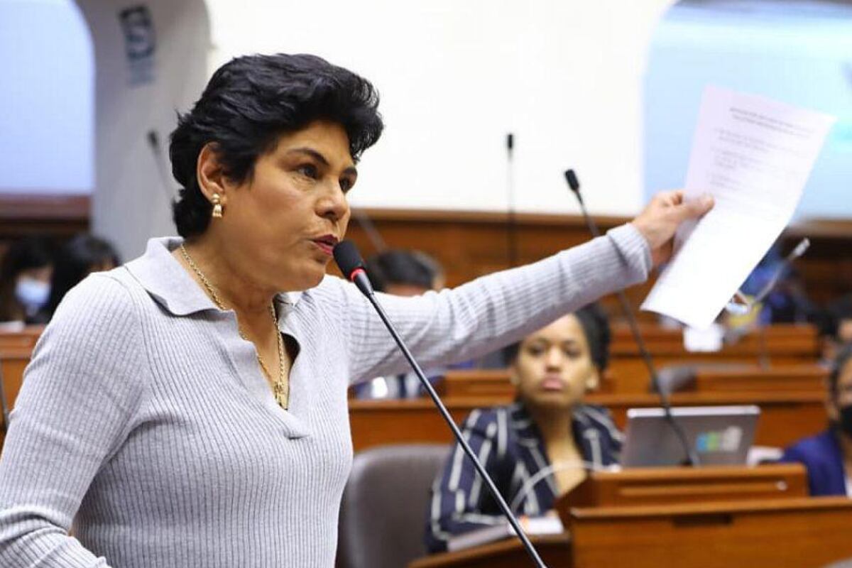 Norma Yarrow retó a los azuzadores a llegar hasta el Parlamento.