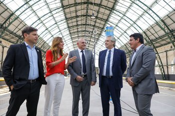 Alberto Fernández, Alexis Guerrera, Victoria