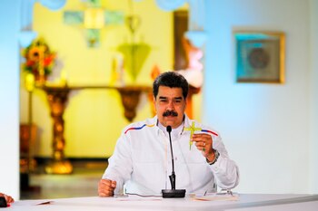 Fotografía cedida hoy por la