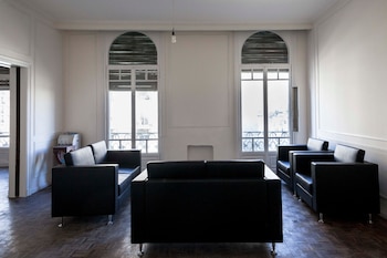 El mismo departamento, puesto en