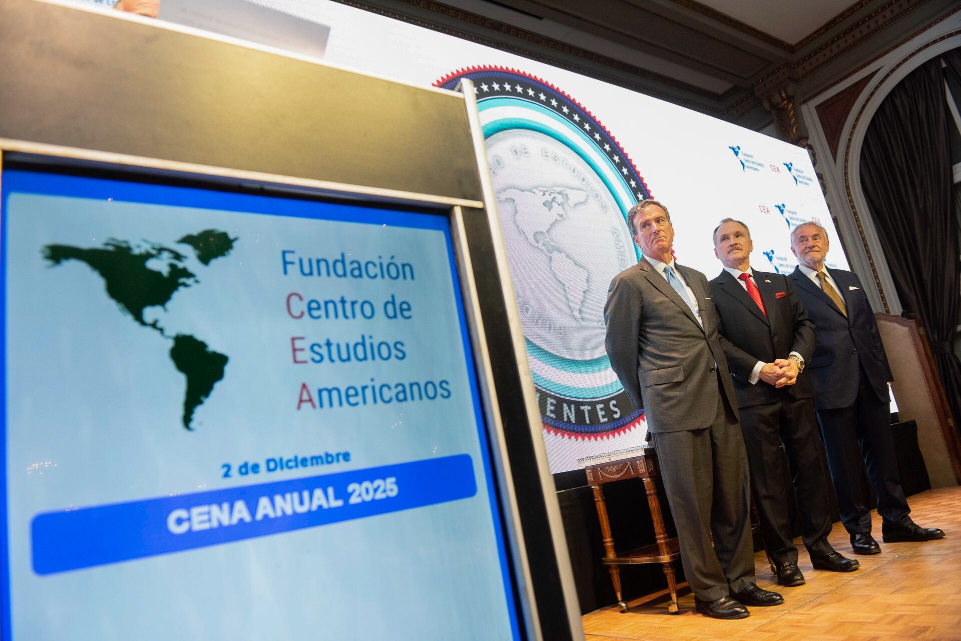 El evento congregó funcionarios, representantes de EEUU, jueces, legisladores y empresarios