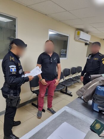 Luis Alberto Márquez es requerido