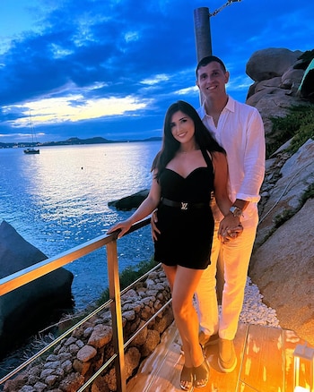 vacaciones de Dibu Martínez y su familia