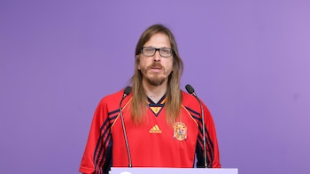 VÍDEO: Podemos cree que Trump tuvo que "rabiar" por entregar el trofeo del Mundial a España, solidaria con Palestina