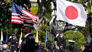 EEUU y Japón refuerzan su