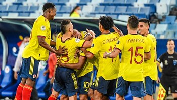 これは、コロンビア代表チームがベネズエラと戦った方法です