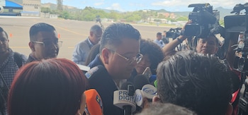 El Tribunal Superior de Cuentas y la Procuraduría General participaron como observadores del proceso. El avión presidencial fue adquirido por el Estado hondureño en 2014 durante la administración de Juan Orlando Hernández. (Foto: Proceso Digital)
