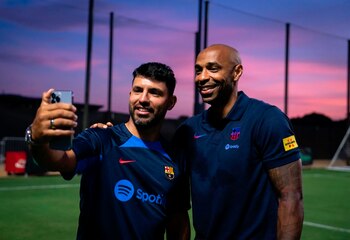 Agüero estuvo junto a Henry