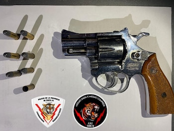 El revólver calibre 32 y