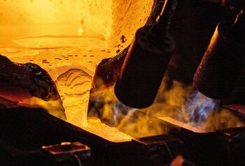 El oro llegó a superar