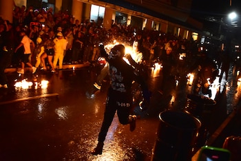 Celebración de las bolas de fuego en Nejapa, San Salvador, El Salvador