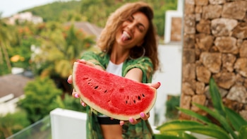 La sandía hidrata desde el