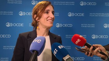 La ministra García pone presión