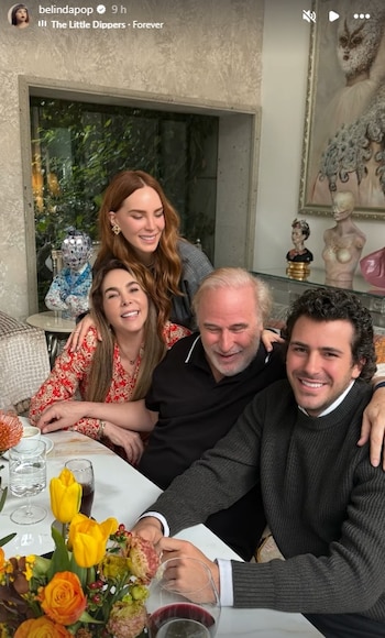 Belinda festeja con su familia (@belindapop)