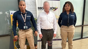 Ciudadano extranjero con antecedentes sexuales