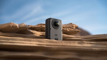 DJI lanza Osmo 360 II, con un sensor de imagen HDR de 1 pulgada 8K/60 fps, modo Supernoche IA 2.0 y lentes reemplazables