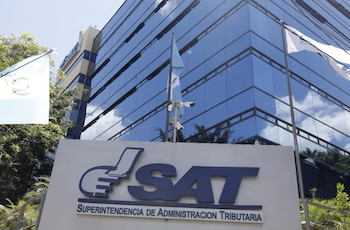 El FMI pidió a Guatemala ampliar la base tributaria y racionalizar el gasto tributario para elevar la recaudación, mientras la SAT busca medir con más precisión los incentivos fiscales.