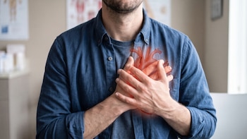Infarto en personas jóvenes: por qué ocurre y qué síntomas no hay que ignorar, según los expertos
