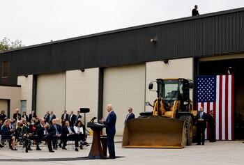 Biden está recorriendo el país