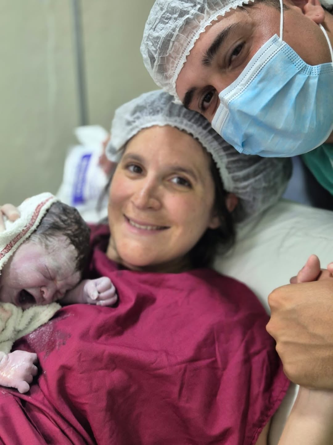 La familia Batistuta se agrandó con la nueva integrante