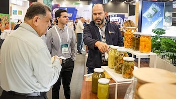 Guatemala impulsa la internacionalización de sus empresas en Expo ANTAD 2026