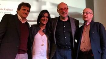 Ricardo Raphael entrevistó a uno de los fundadores de los Zetas para su primera novela (Foto: Twitter@ricardomraphael)