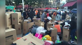 Los abrigos, frazadas y leche en polvo recabados son destinados directamente a organizaciones sociales que acompañan a personas en situación de calle