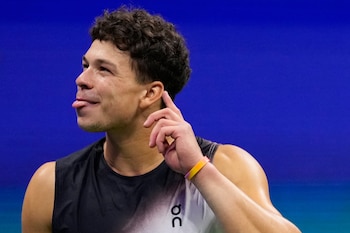 Ben Shelton busca su primer título de Grand Slam. (AP Foto/Yuki Iwamura)