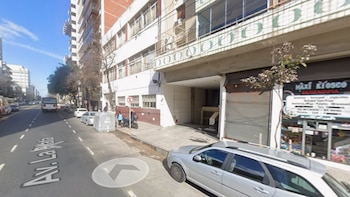 Fuerte operativo en Caballito por un escape de gas: evacuaron una escuela
