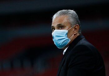 Tite se refirió a diversos