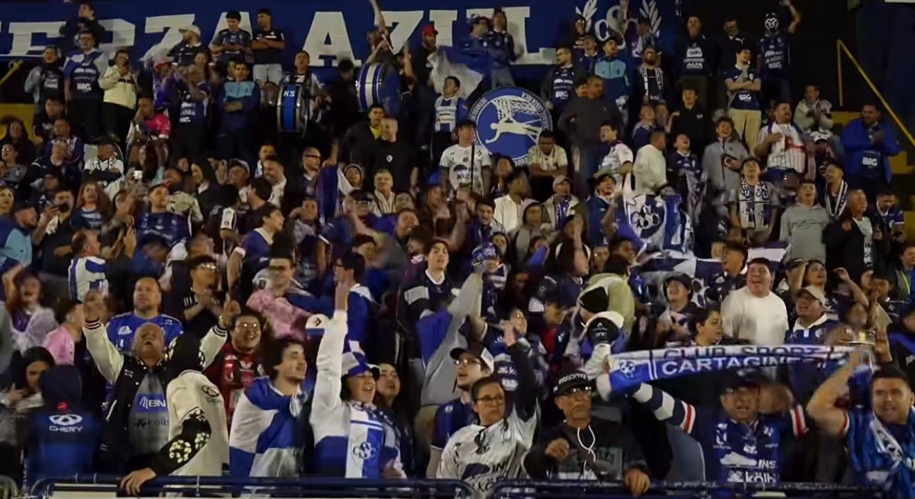 La afición brumosa celebró el pase a la final de su equipo en la Copa Centroamericana. Crédito: Club Sport Cartaginés