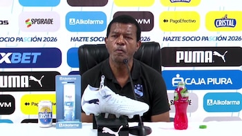 Julio César Uribe se quiebra en conferencia tras ataque de barristas de Sporting Cristal: “El fútbol ya no me emociona”