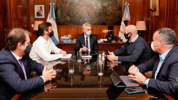 La reunión encabezada por Meoni