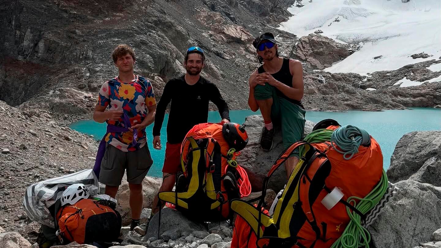 Konstantin Jäämurd, Boris Egorov y Vladimir Murzaev, en Laguna de los Tres