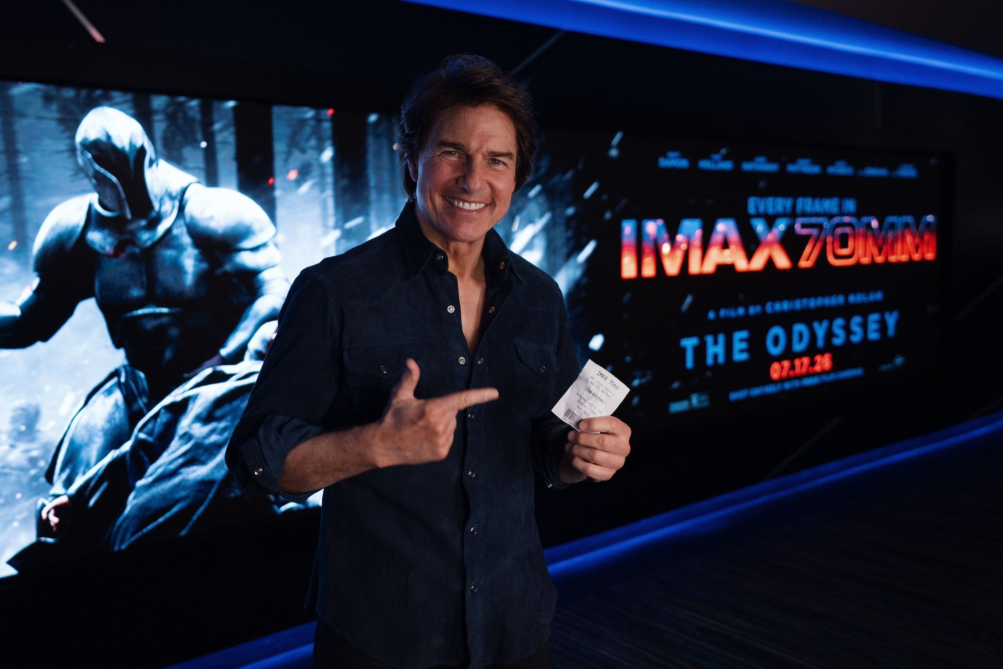 Tom Cruise se lleva a todos los empleados de un cine a una proyección privada de ‘La Odisea’ después de llegar tarde a un preestreno