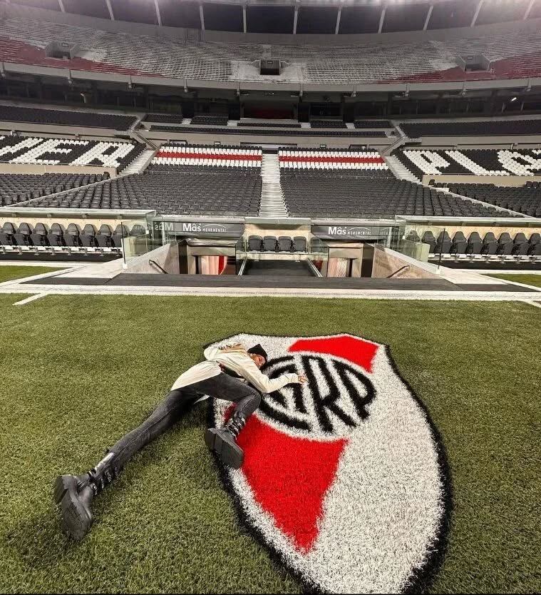 La China Suárez en el Monumental