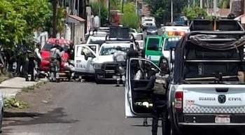 Bloqueos Ataques Armados Michoacán policias heridos Narco en México