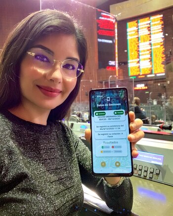 La diputada Ponce presumió avances