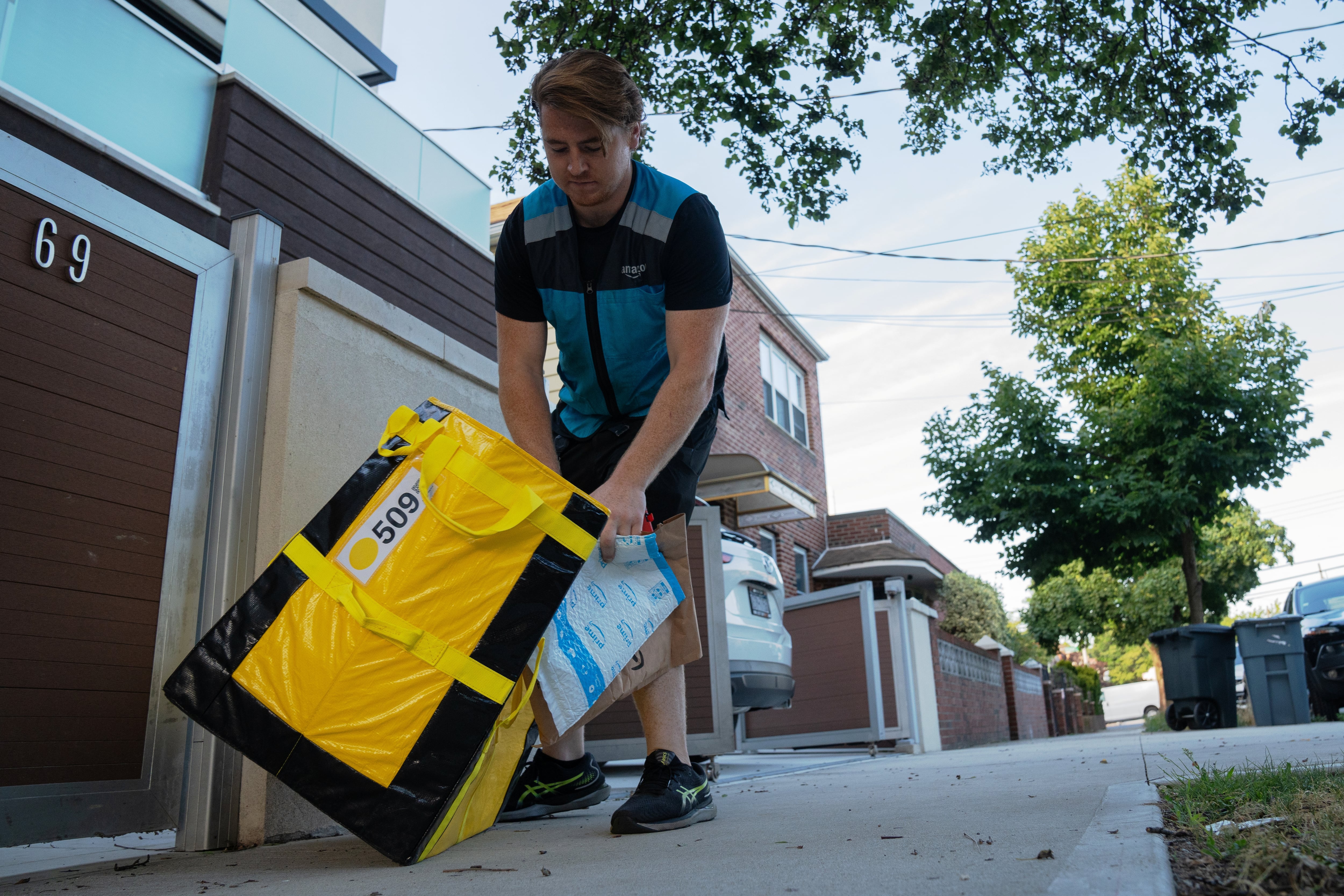 Tribunal Rechaza Aumentar Indemnización a Repartidor Pese a Alegada Antigüedad Laboral