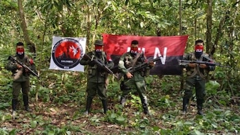 Este anuncio tiene en vilo