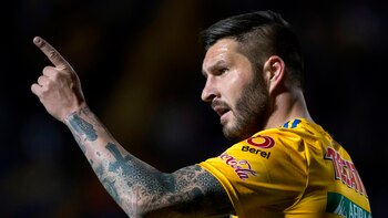 El ex silbante también se