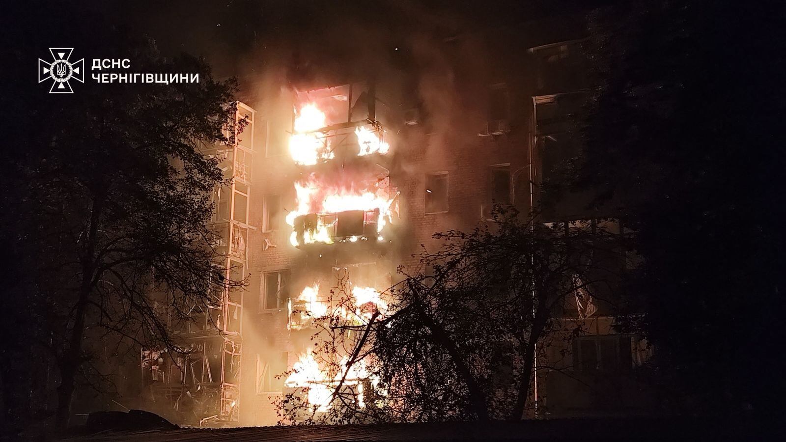 El incendio en un edificio residencial, atacado por Rusia (Facebook)