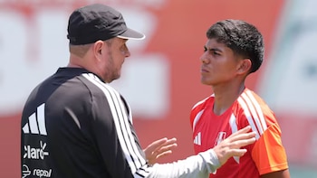 Thiago Kosloski afirma que Perú manejará un sistema uniforme en todas sus categorías y asegura que buscarán nacionalizar futbolistas