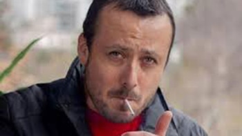 Aunque el cuerpo de Araya