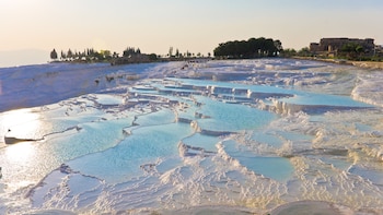 Pamukkale, en Turquía, sorprende con