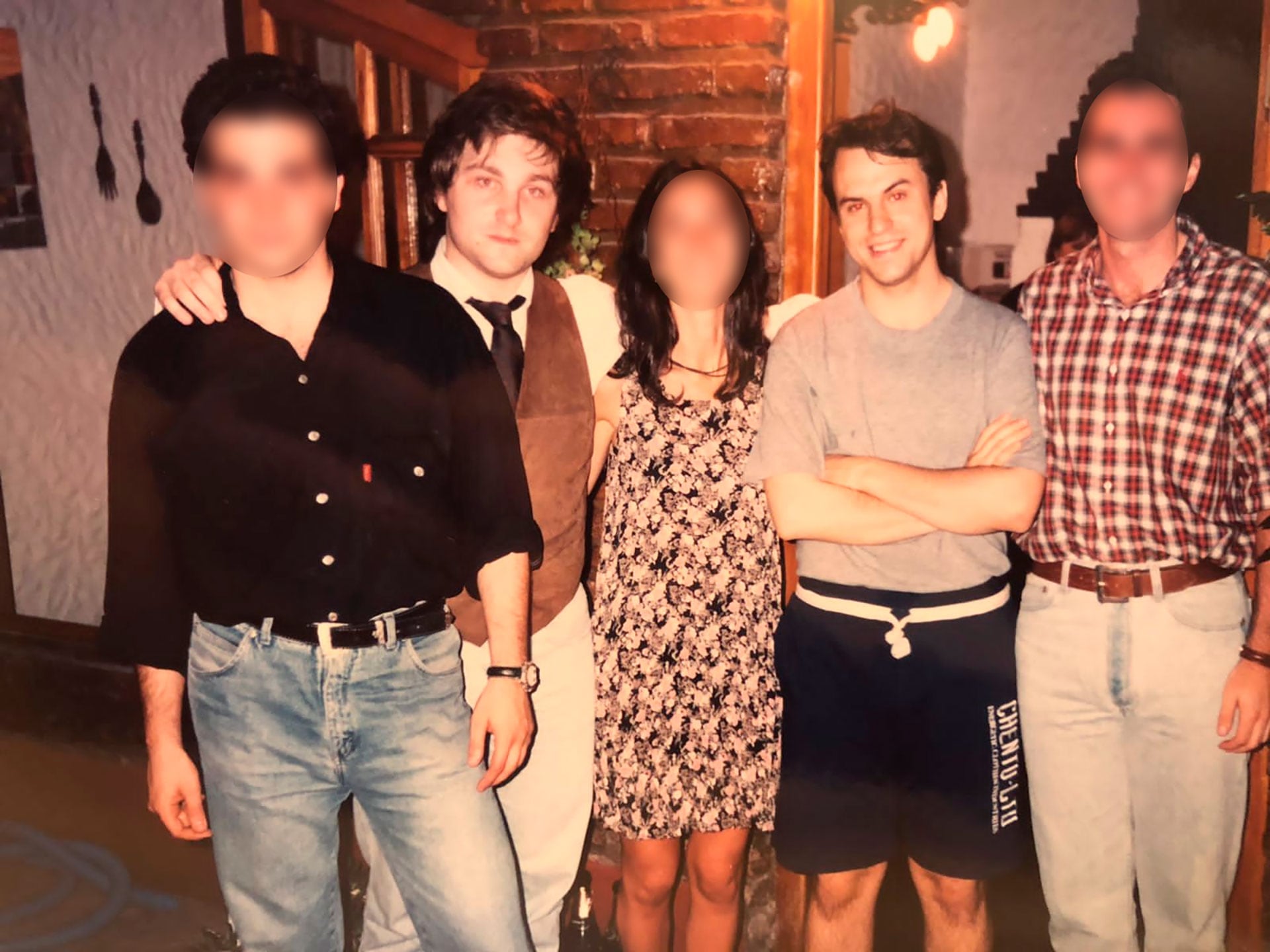 Milei y Valenzuela en la fiesta de graduación que originó el video