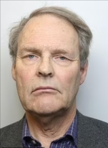 El hombre lleva tres años